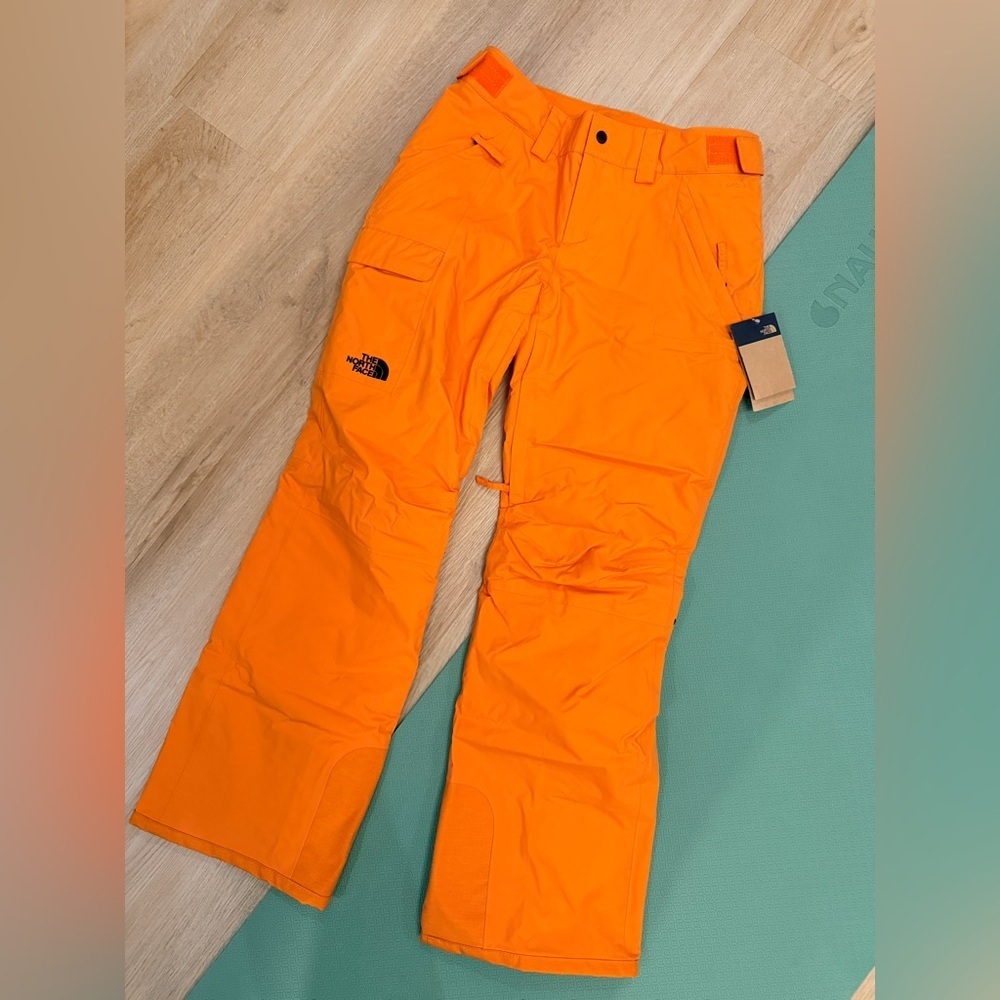 NWT! NEW! The North Face Freedom Dryvent Snow Pants -Mandarin Women Size M Only - Picture 2 of 8